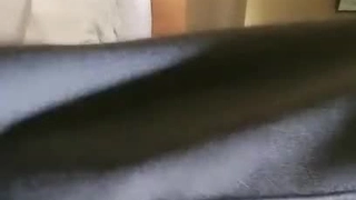 精品福利-台湾某知名艺人明星情侣酒店开房私拍性爱视频被黑客入侵电脑爆出,男的趴在翘臀上抽插的速度真快!